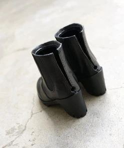 KL Chelsea Boots (Vinyl Black)