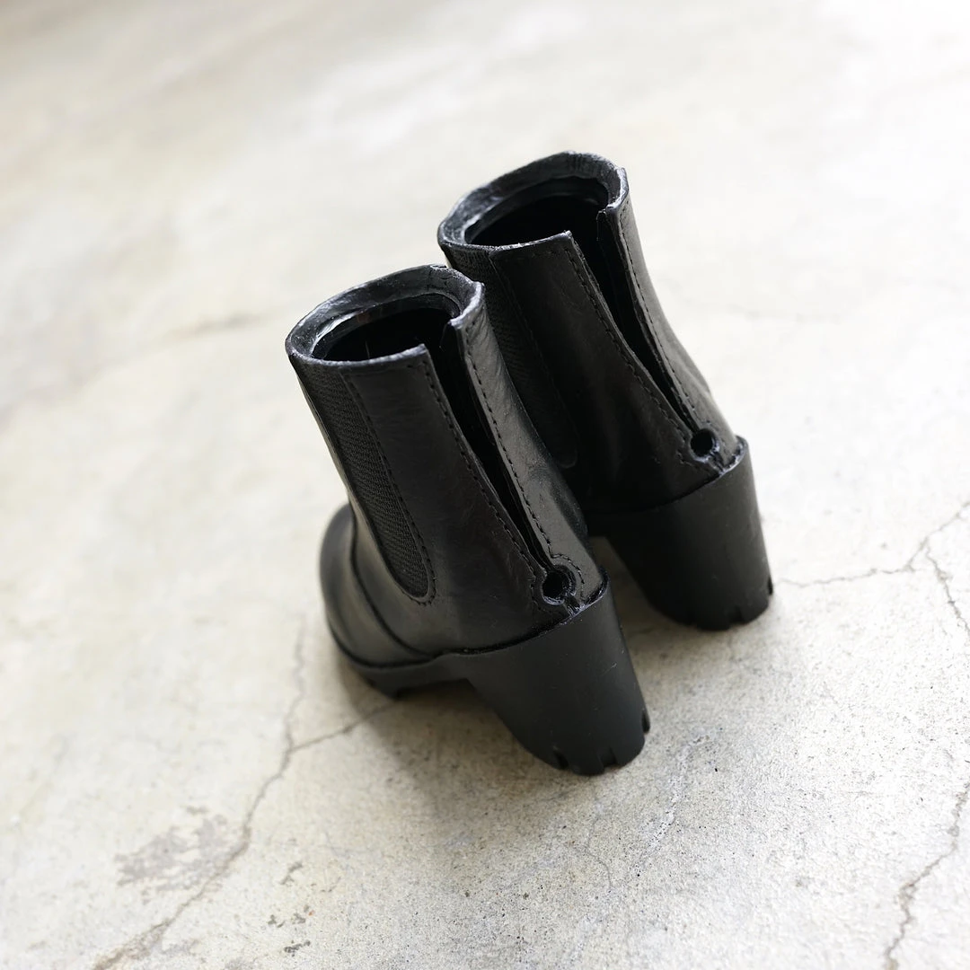 KL Chelsea Boots (Vinyl Black)