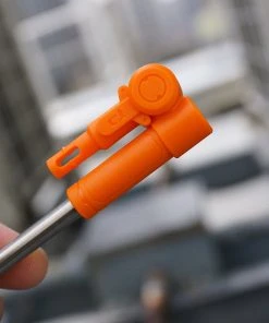 Culture Japan Swingy Clickety-Click Stand