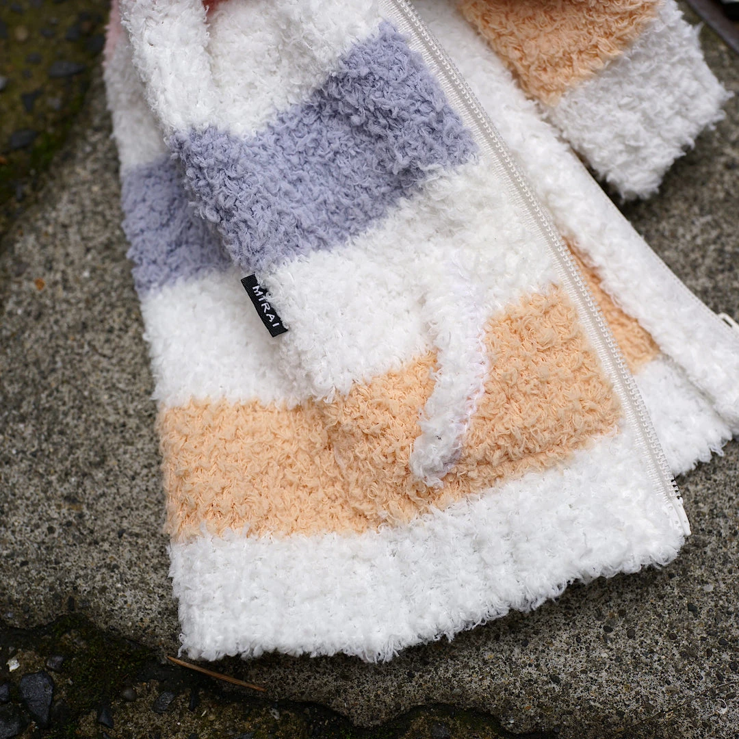 D2 Moco Moco Cardigan Secret Stuff