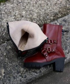 KL Secret Stuff 3 Ring Boots (Wine Red)