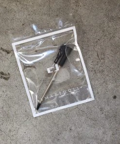 Culture Japan Secret Stuff Swingy Clickety-Click Stand (Molten Black)