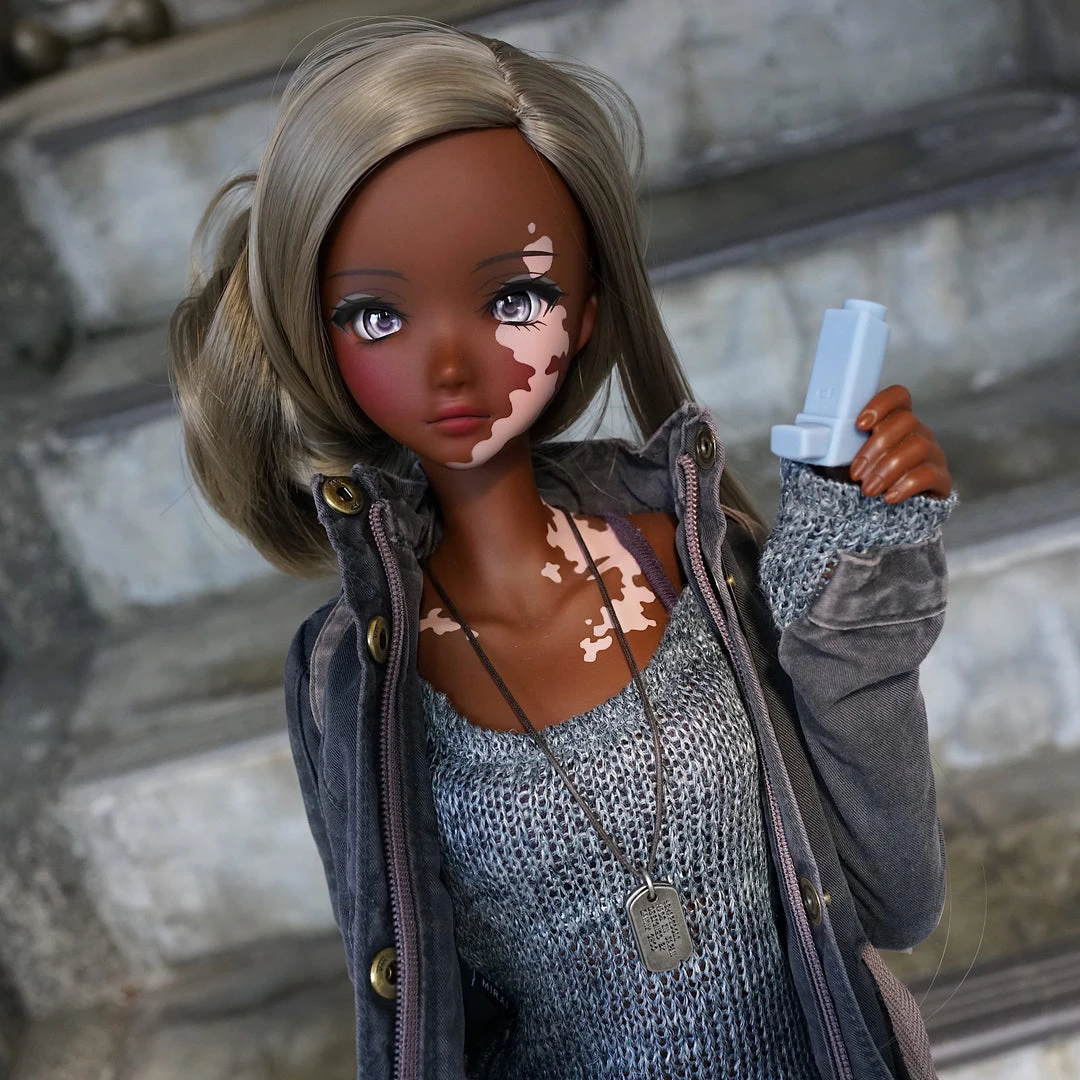 Smart Doll Store Inhaler Secret Stuff